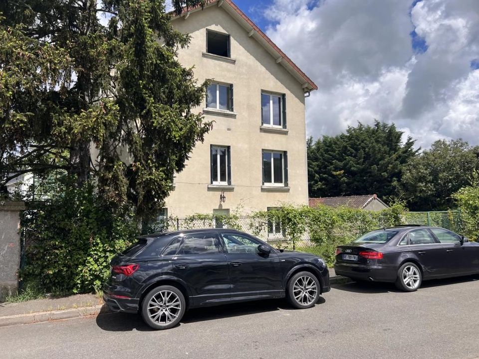 Villa a Les Clayes-Sous-Bois, Yvelines - foto 1
