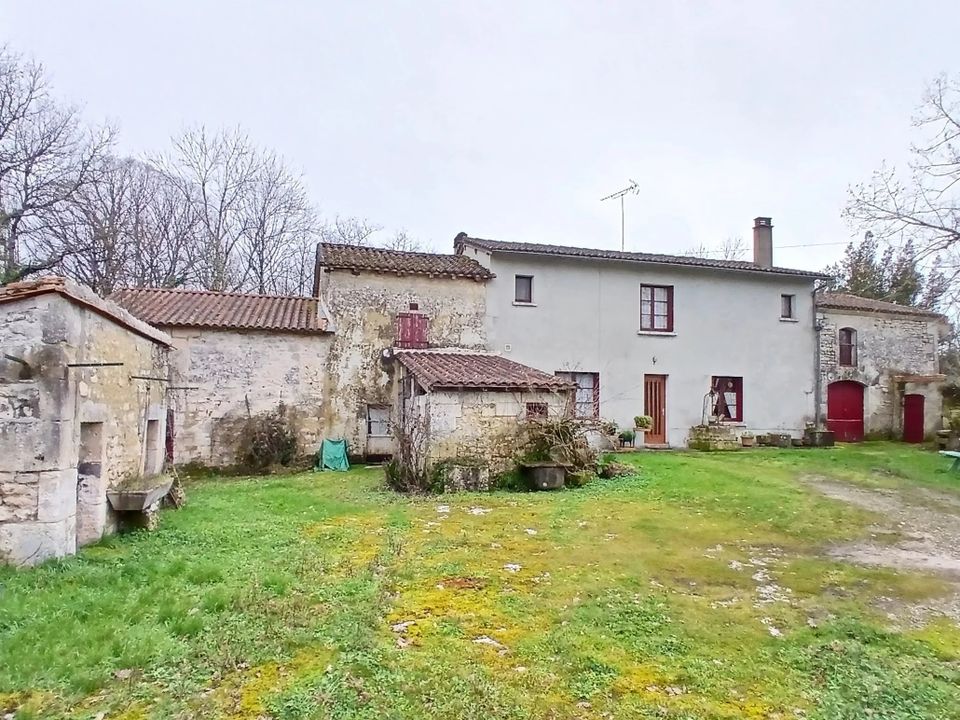Villa i Champeaux-Et-La-Chapelle-Pommier, Dordogne - foto 1