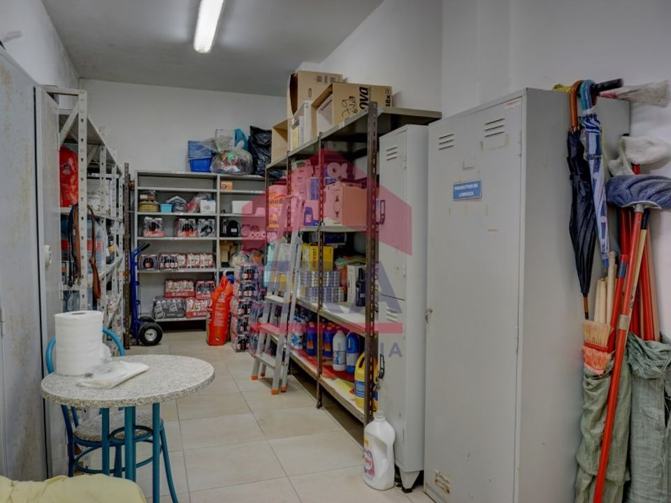 Erhvervsejendom i Atouguia da Baleia, Leiria - foto 4