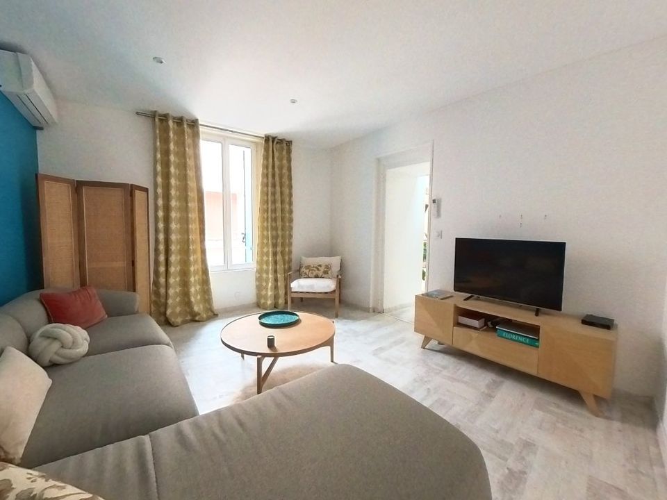 Dorpshuis in Vias, Herault - foto 3