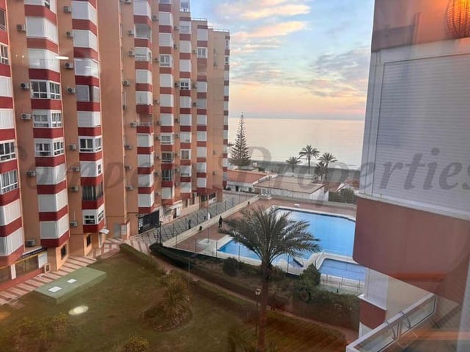 Lejlighed i Torrox, Malaga - foto 1