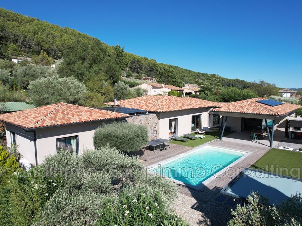 Villa i Solliès-Toucas, Var - foto 1