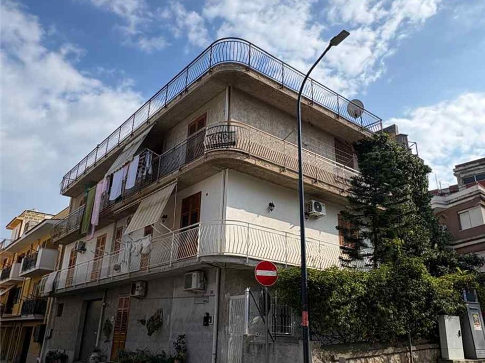 Lejlighed i Casteldaccia, Palermo - foto 1