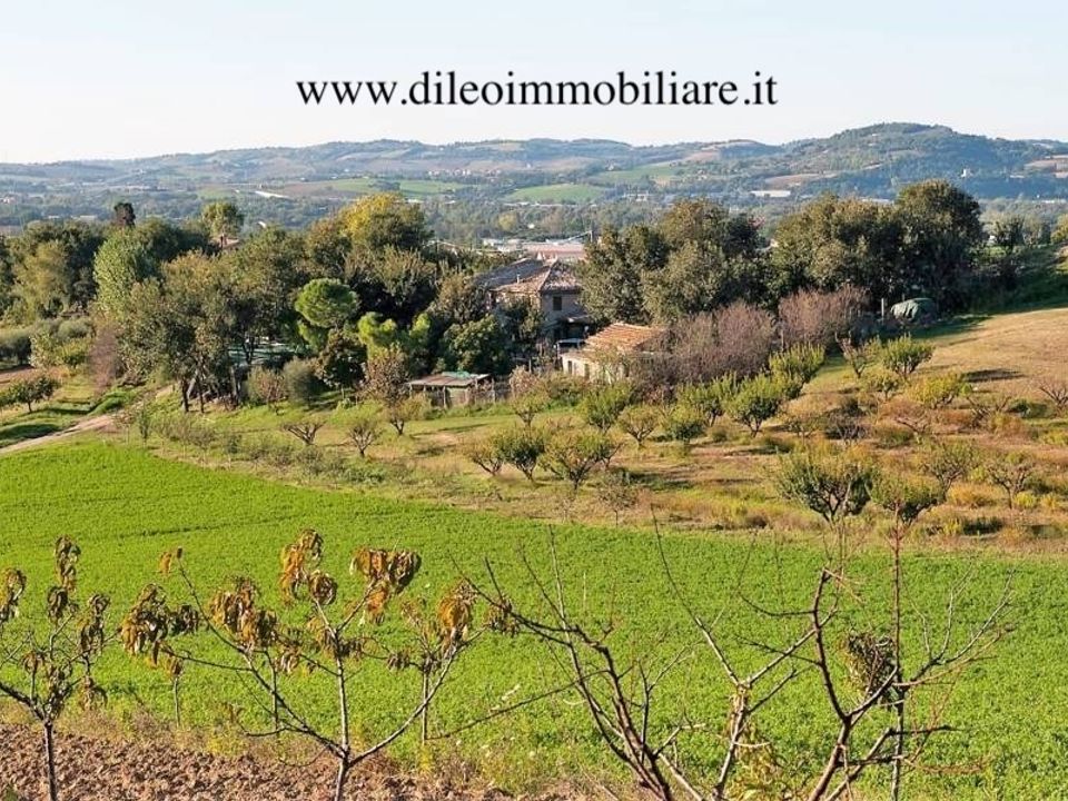 Erhvervsejendom i Pesaro, Pesaro and Urbino - foto 4