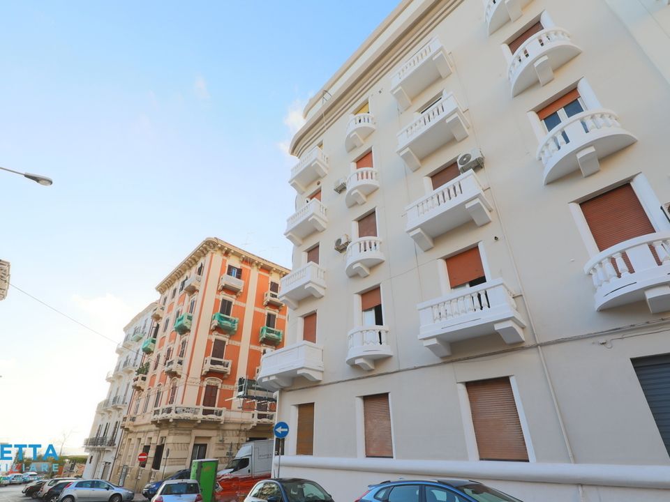 Lejlighed i Taranto, Taranto - foto 2