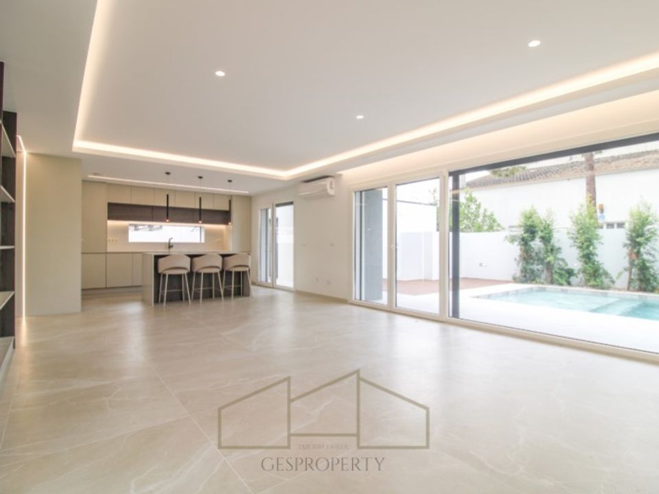 Villa a Almada, Setubal - foto 1