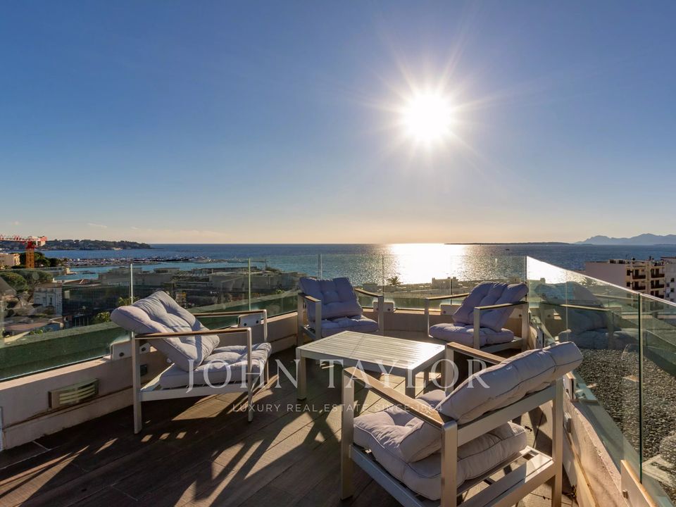 Lejlighed i Juan-les-Pins, Alpes-Maritimes - foto 1