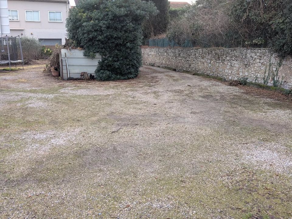 Erhvervsejendom i Golfe-Juan, Alpes-Maritimes - foto 1