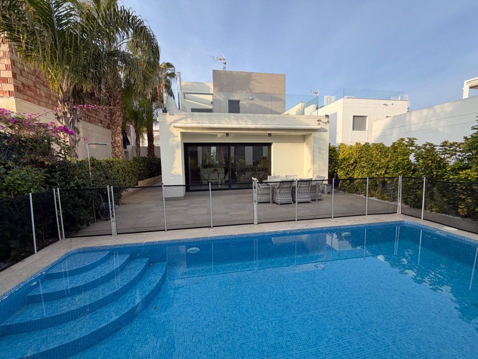 Villa i Rojales, Alicante - foto 1
