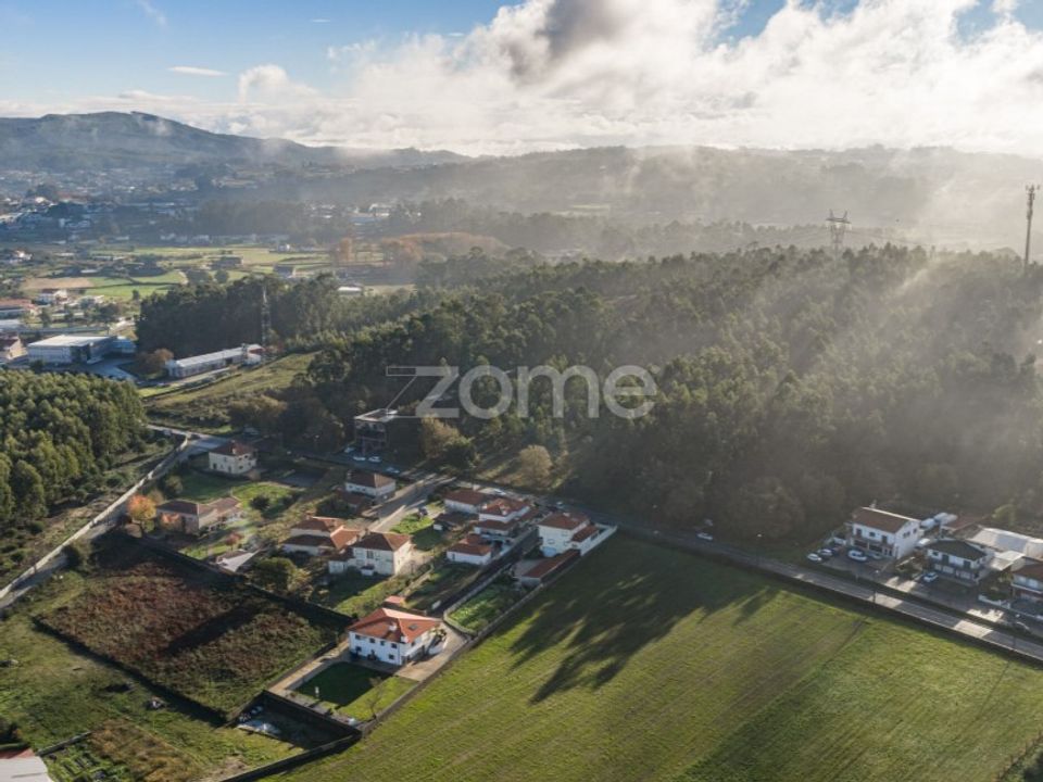 Helårsgrund i Pacos de Ferreira, Porto - foto 4