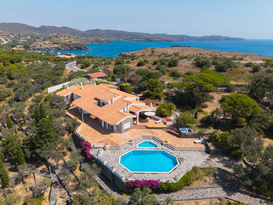 Villa a Cadaques, Gerona - foto 2