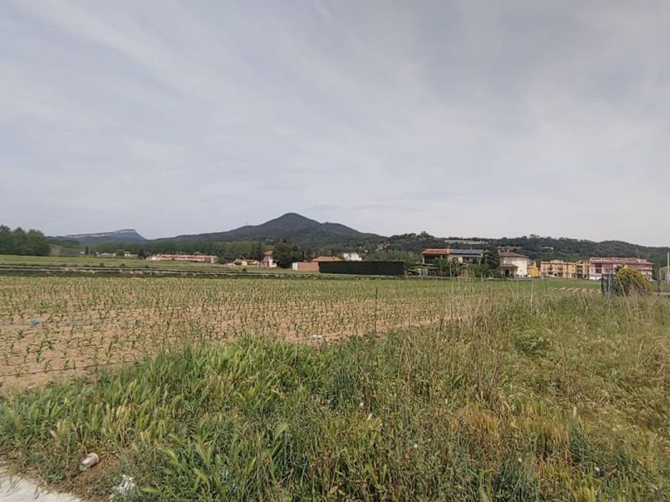 Helårsgrund i Bescano, Gerona - foto 1