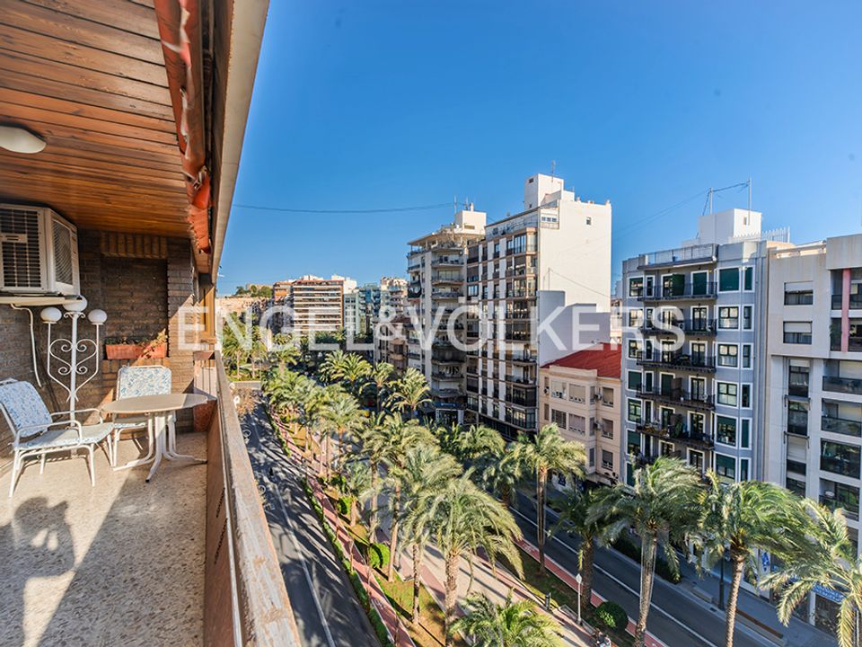 Lejlighed i Alicante, Alicante - foto 4
