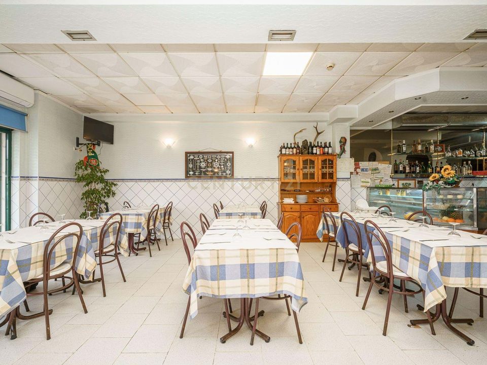 Erhvervsejendom i Palmela, Setubal - foto 1