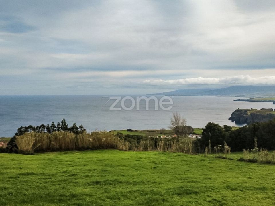 Helårsgrund i Santo Antonio, Sao Miguel - foto 2