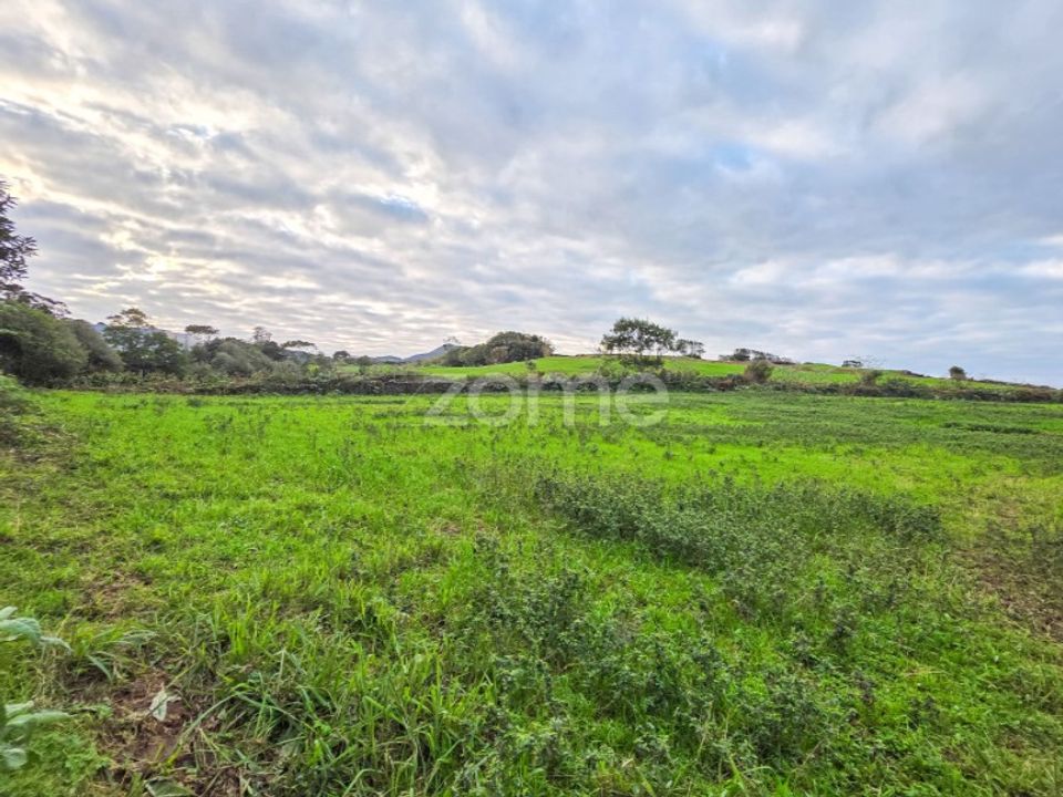 Helårsgrund i Rabo de Peixe, Sao Miguel - foto 1