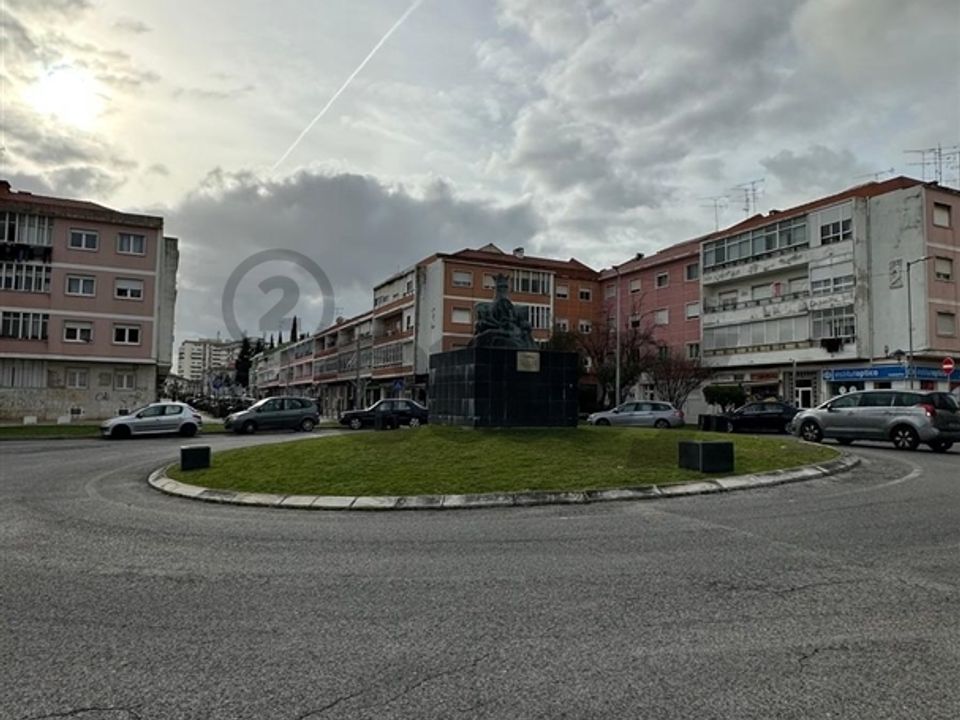 Erhvervsejendom i Odivelas, Lisbon - foto 5