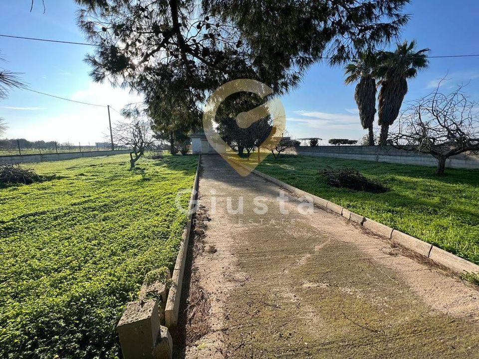 Erhvervsejendom i Brindisi, Brindisi - foto 1