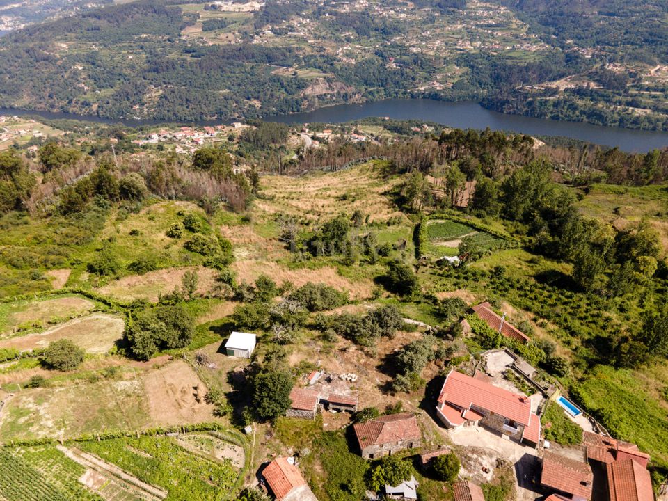 Helårsgrund i Penhalonga e Pacos de Gaiolo, Porto - foto 4