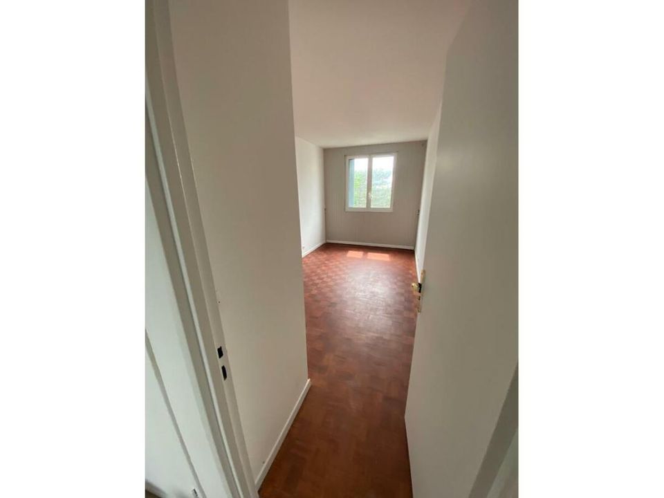 Lejlighed i Les Clayes-Sous-Bois, Yvelines - foto 1