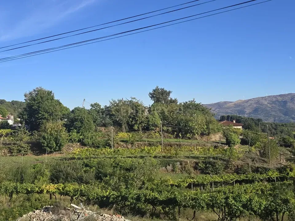 Helårsgrund i Gestaco, Porto - foto 1