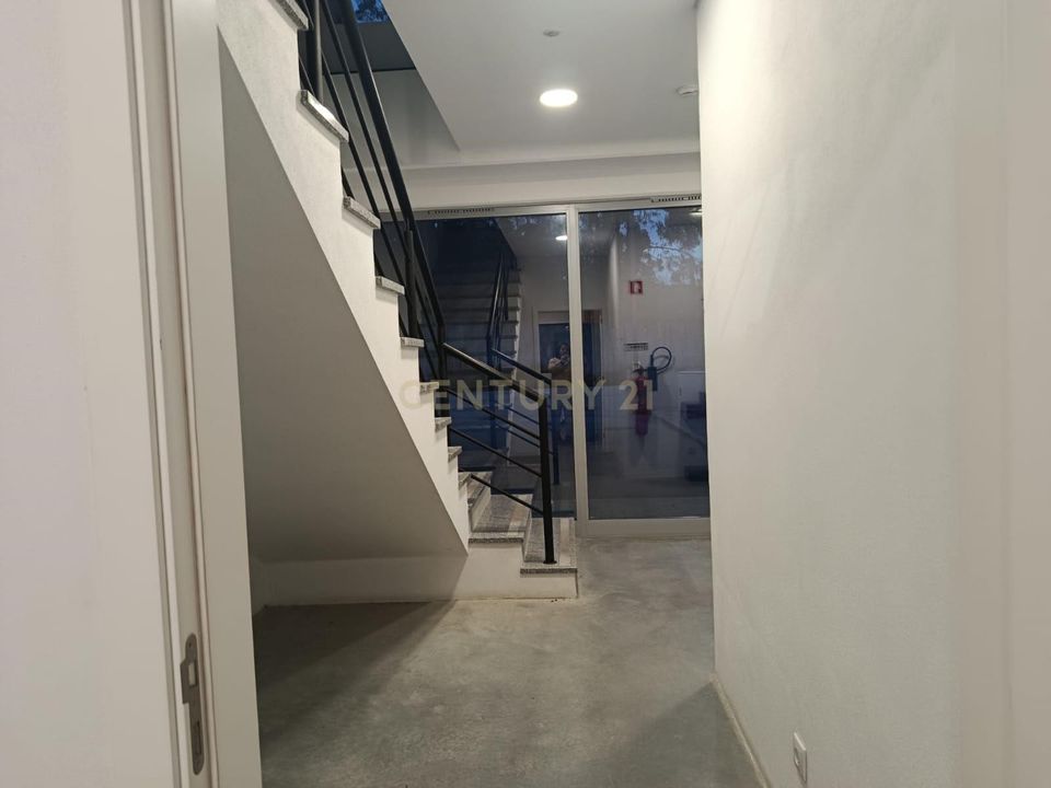 Erhvervsejendom i Paredes, Porto - foto 4