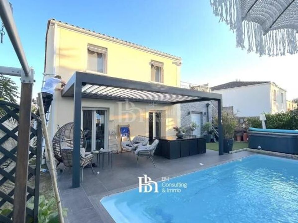 Villa i Villenave-d'Ornon, Gironde - foto 1