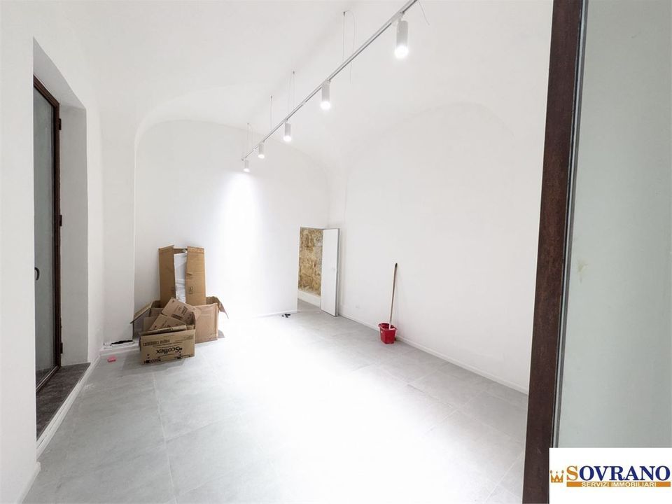 Erhvervsejendom i Palermo, Palermo - foto 2