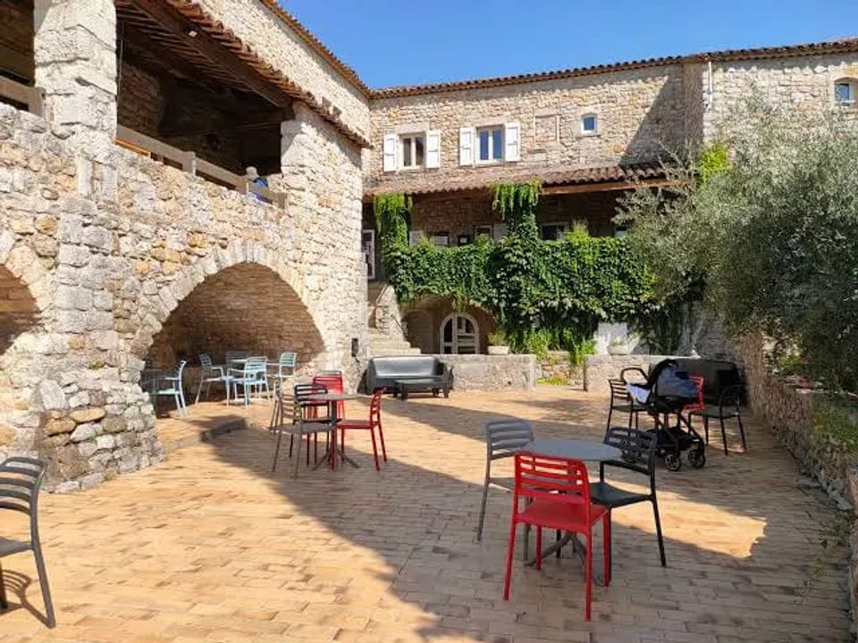 Lejlighed i Berrias-et-Casteljau, Ardeche - foto 3