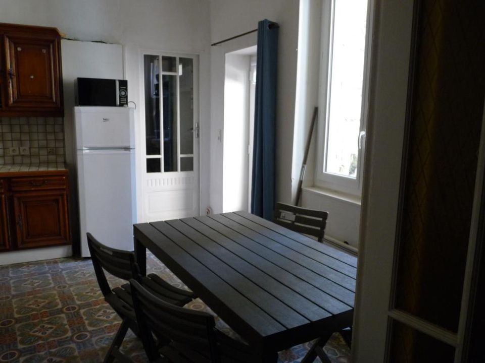 Estudi a Nimes, Gard - foto 1