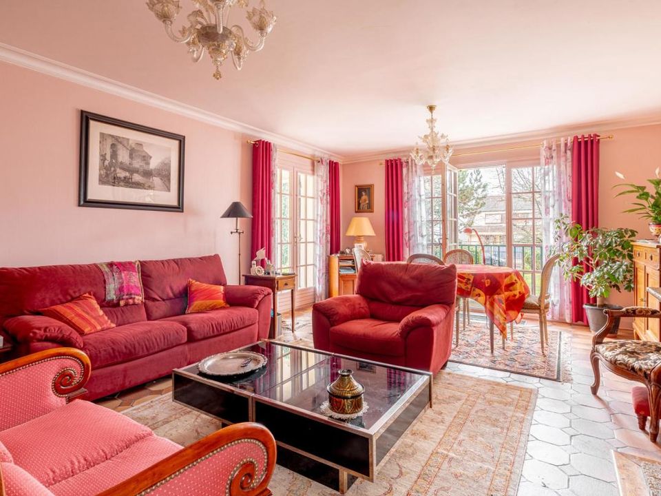 Villa i Le Bourget, Seine-Saint-Denis - foto 1