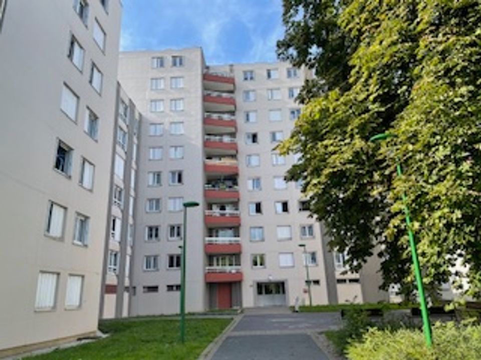 Lejlighed i Charleville-Mézières, Ardennes - foto 1