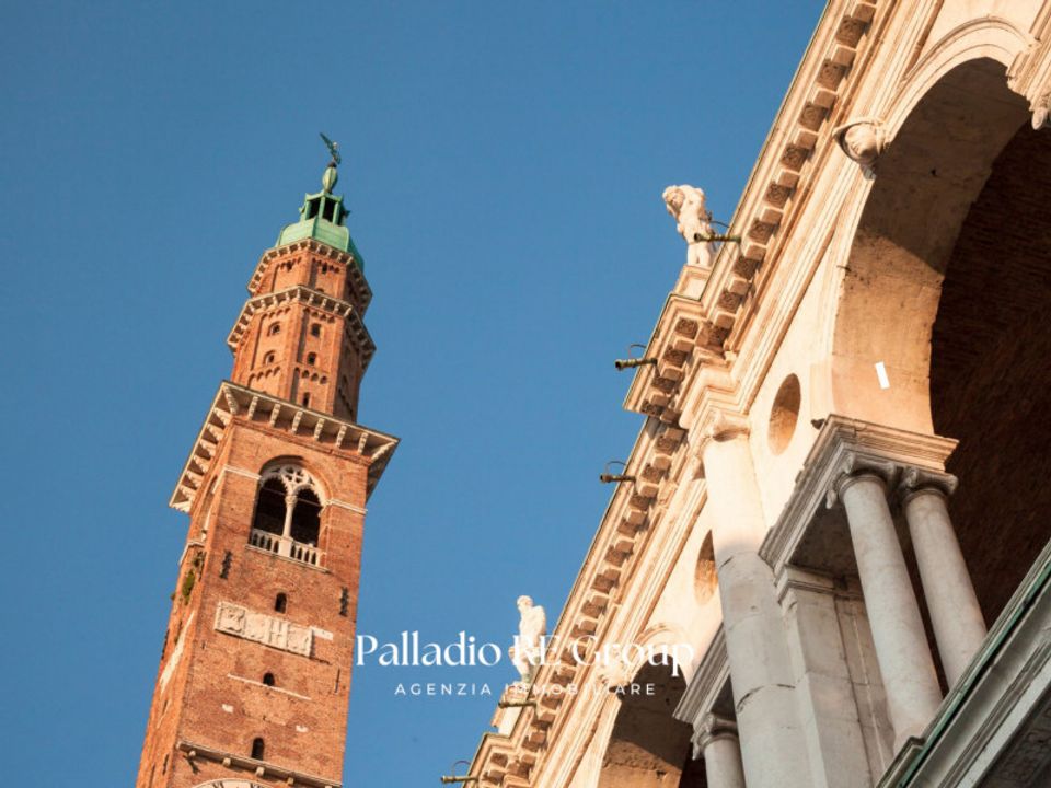 Erhvervsejendom i Vicenza, Vicenza - foto 2