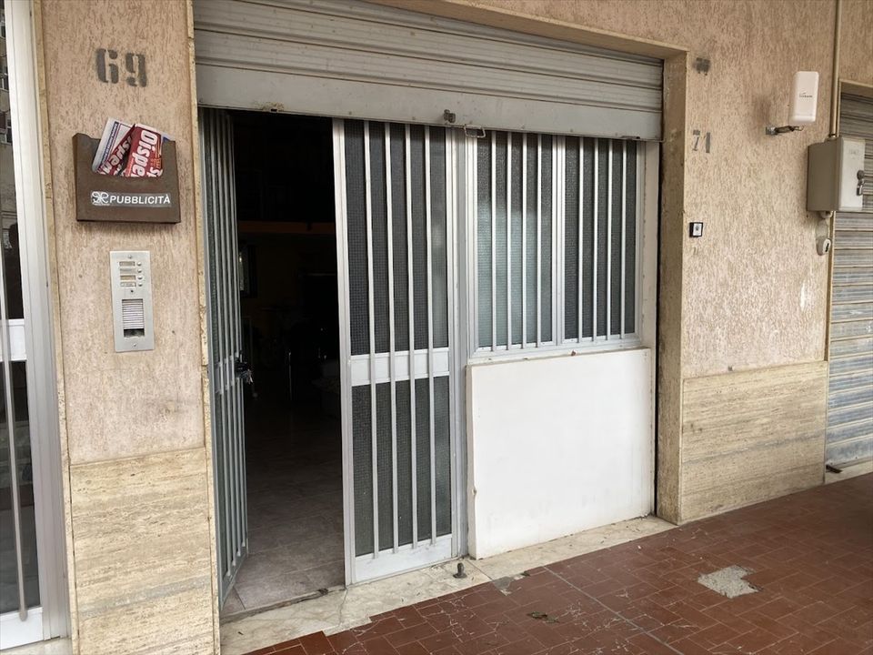 Erhvervsejendom i San Cataldo, Caltanissetta - foto 4
