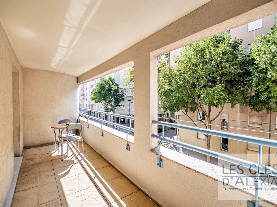 Lejlighed i Villeurbanne, Rhone - foto 1
