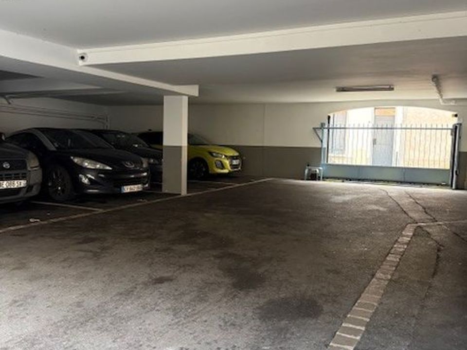 Byhus i Étampes, Essonne - foto 2