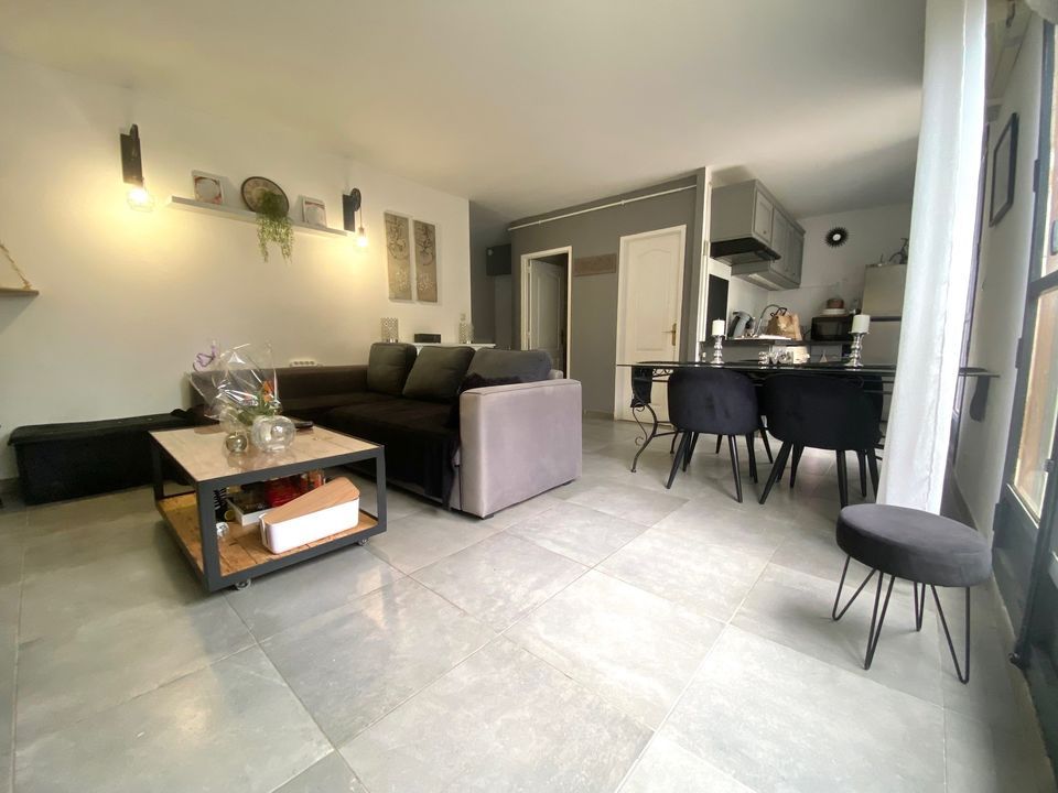 Lejlighed i Marseille, Bouches-du-Rhone - foto 1