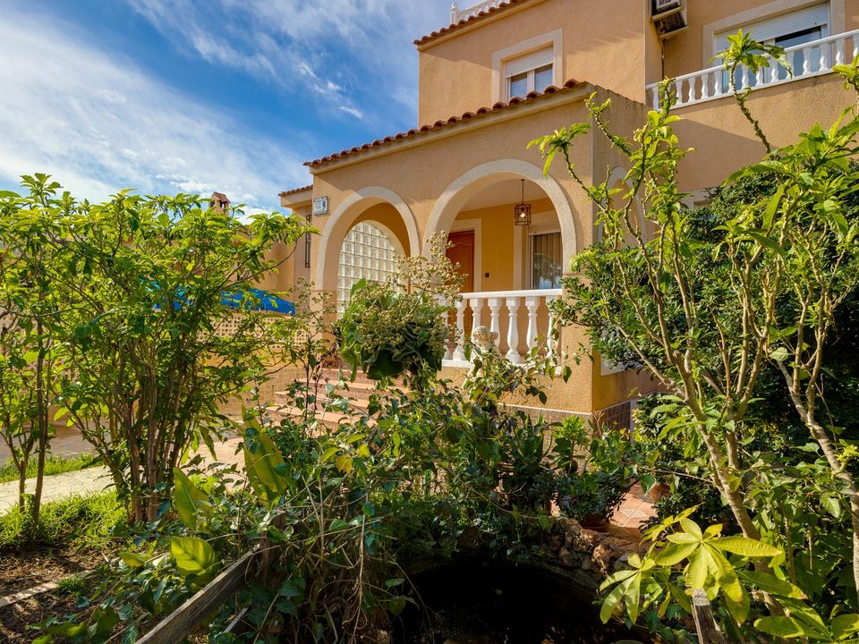 Villa in Torrevieja, Alicante - foto 2
