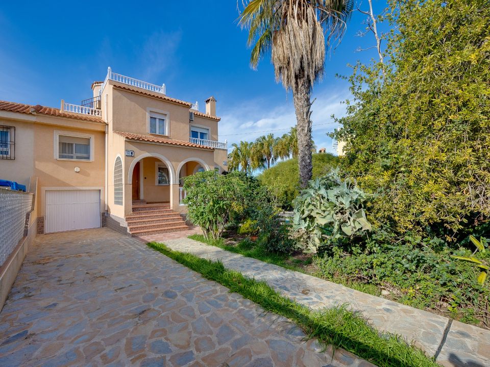 Villa in Torrevieja, Alicante - foto 4