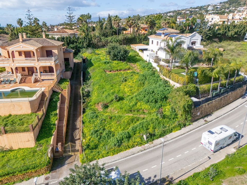 Helårsgrund i Marbella, Malaga - foto 2