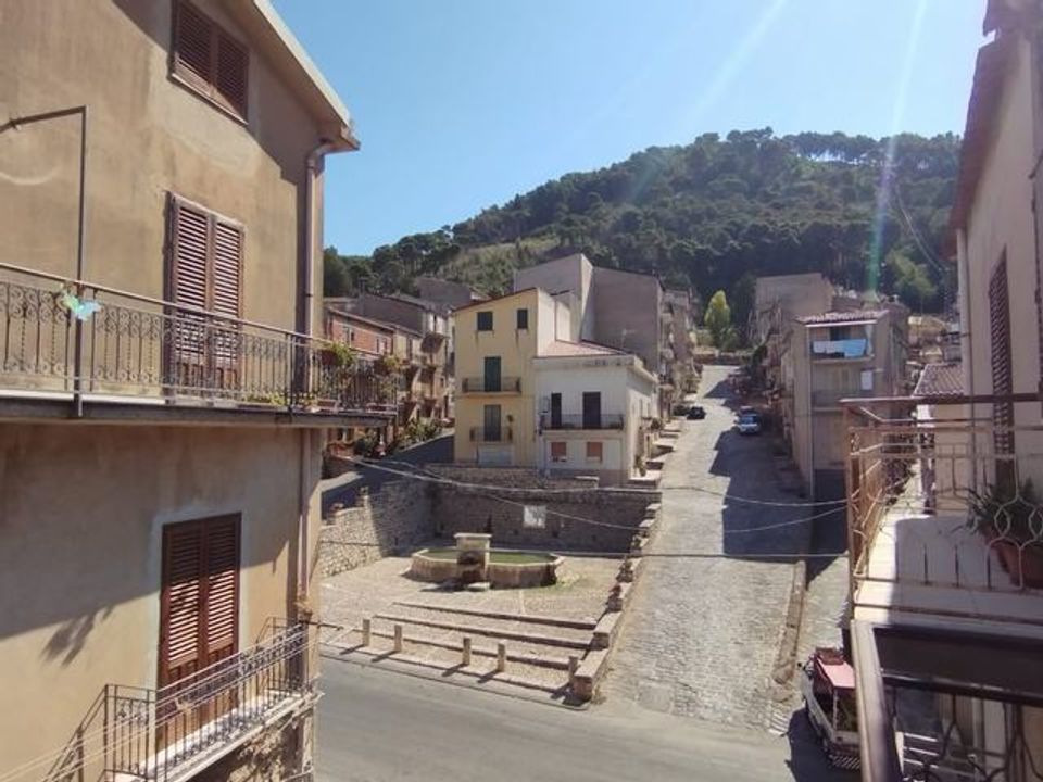 Casa unifamiliar a Santo Stefano Quisquina, Agrigento - foto 5