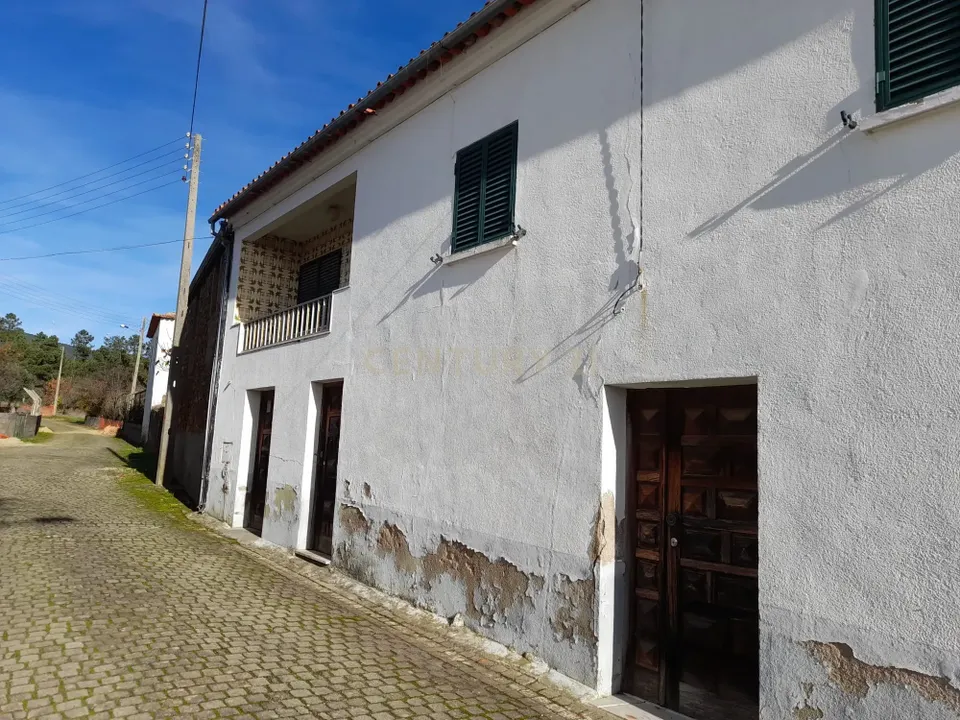 Villa i Castelo Branco, Castelo Branco - foto 1