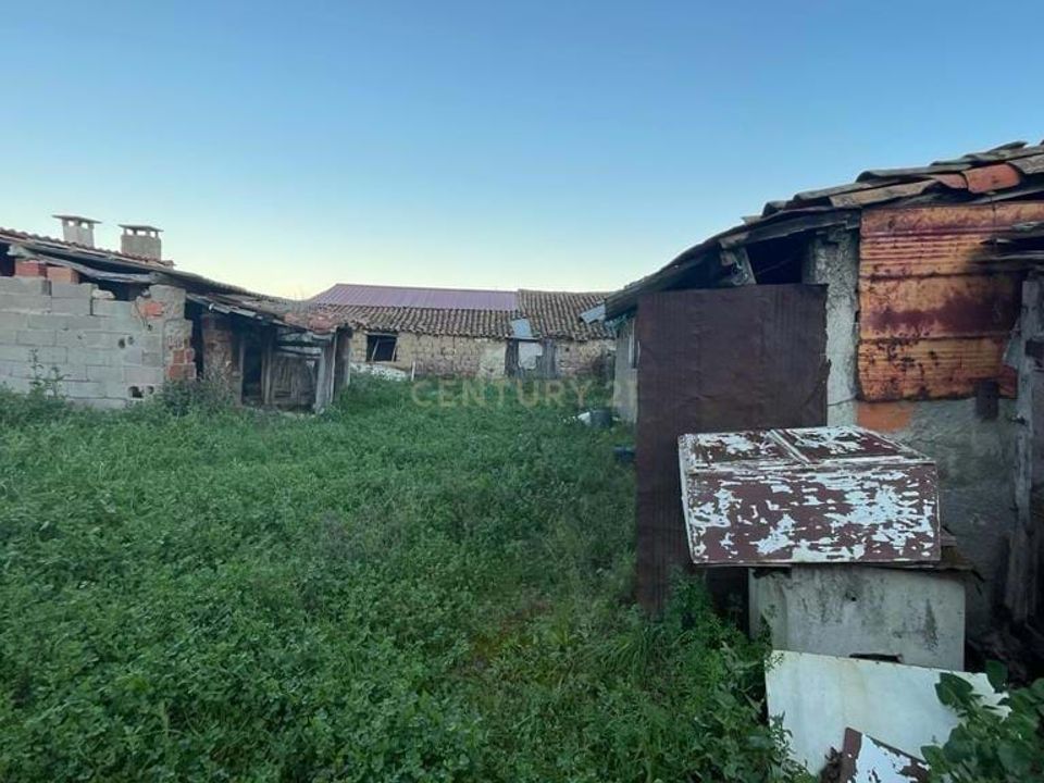 Helårsgrund i Idanha-a-Nova, Castelo Branco - foto 1