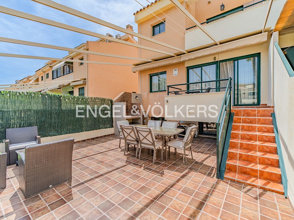 Bungalow i Alicante, Alicante - foto 1