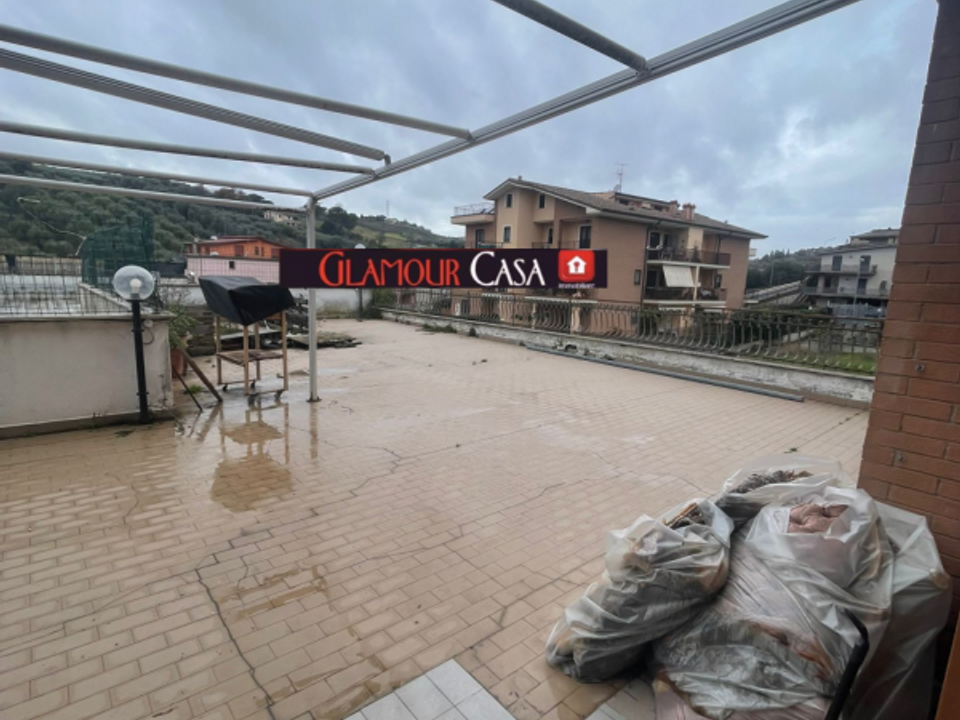 Lejlighed i Fonte Nuova, Rome - foto 5