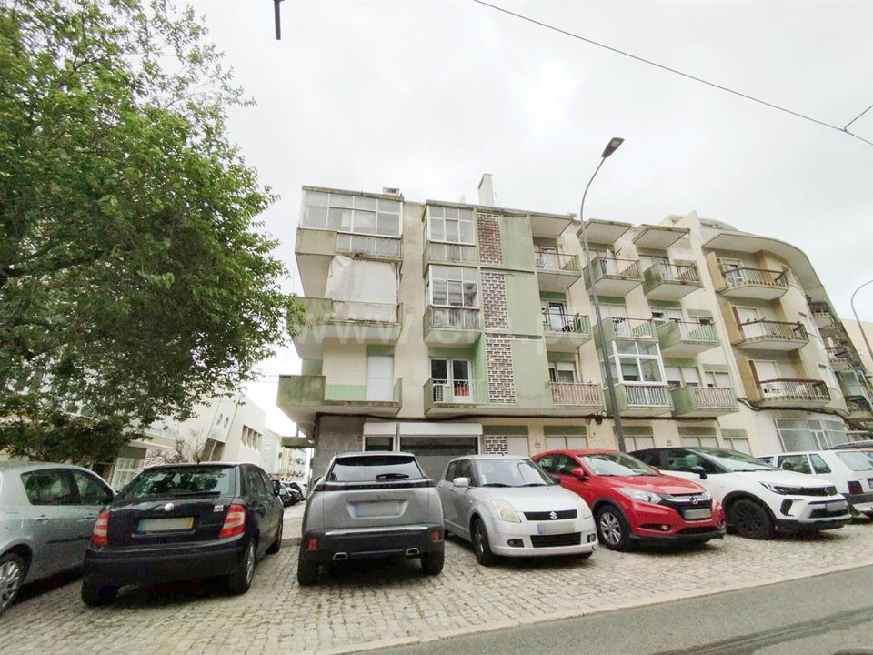 Erhvervsejendom i Oeiras, Lisbon - foto 5