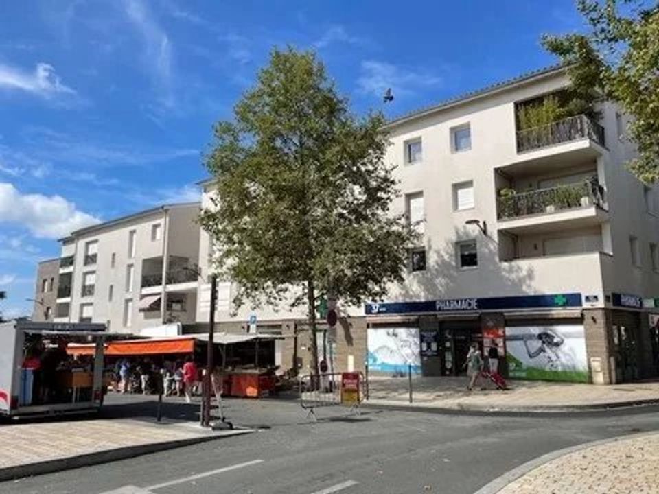 Lejlighed i Irigny, Rhone - foto 1