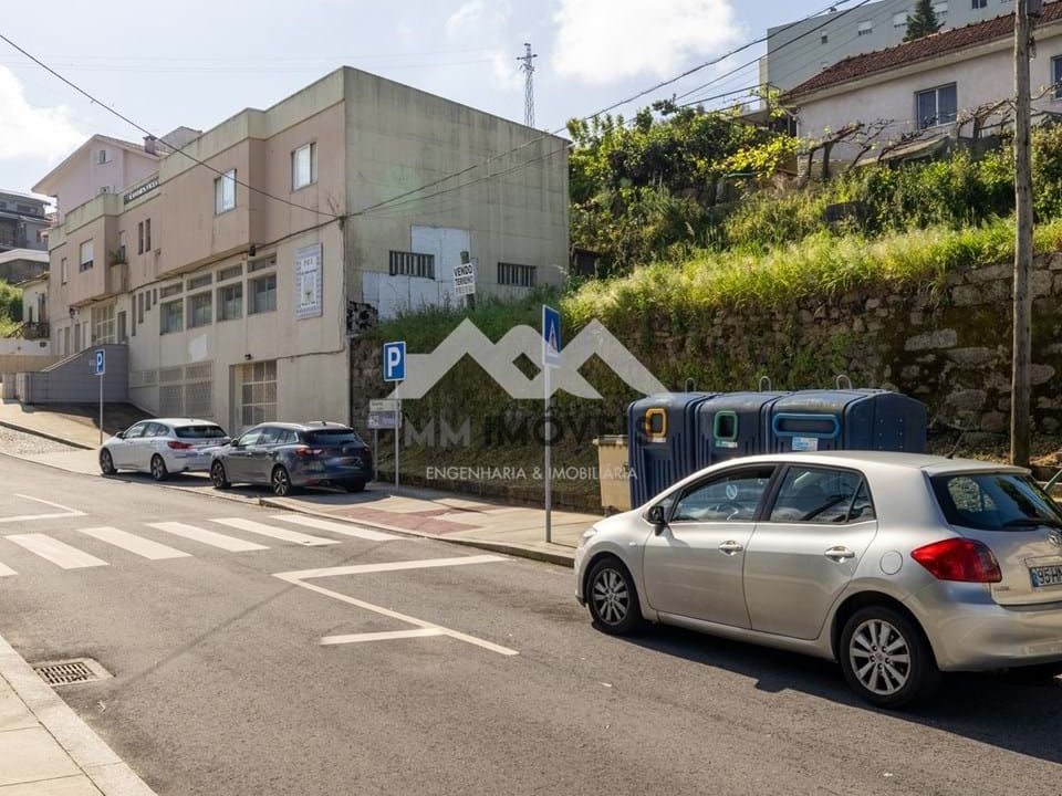 Helårsgrund i Fanzeres, Porto - foto 2