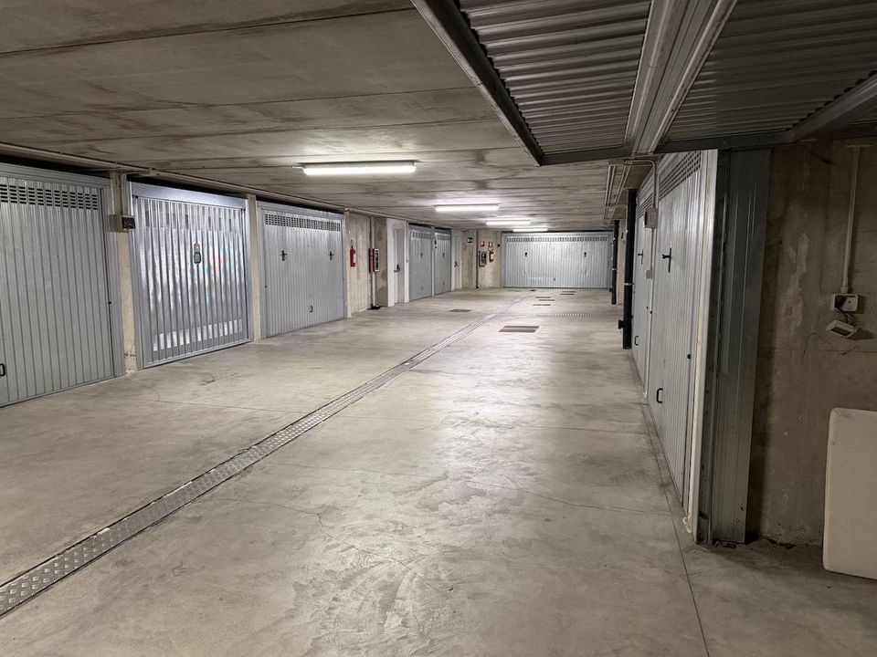 Erhvervsejendom i Milan, Milan - foto 4