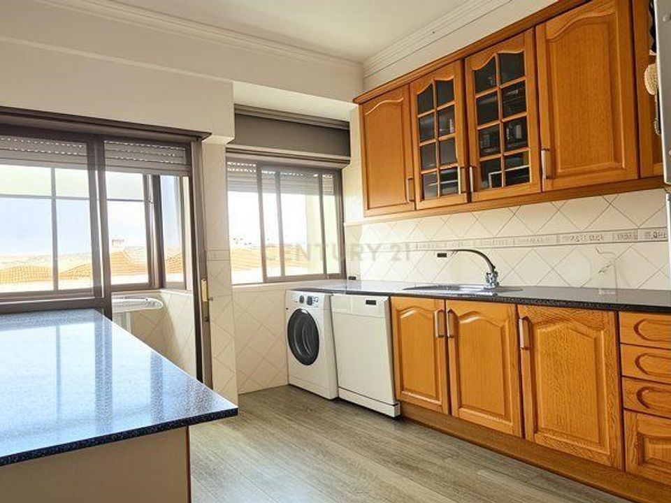 Lejlighed i Amadora, Lisbon - foto 1